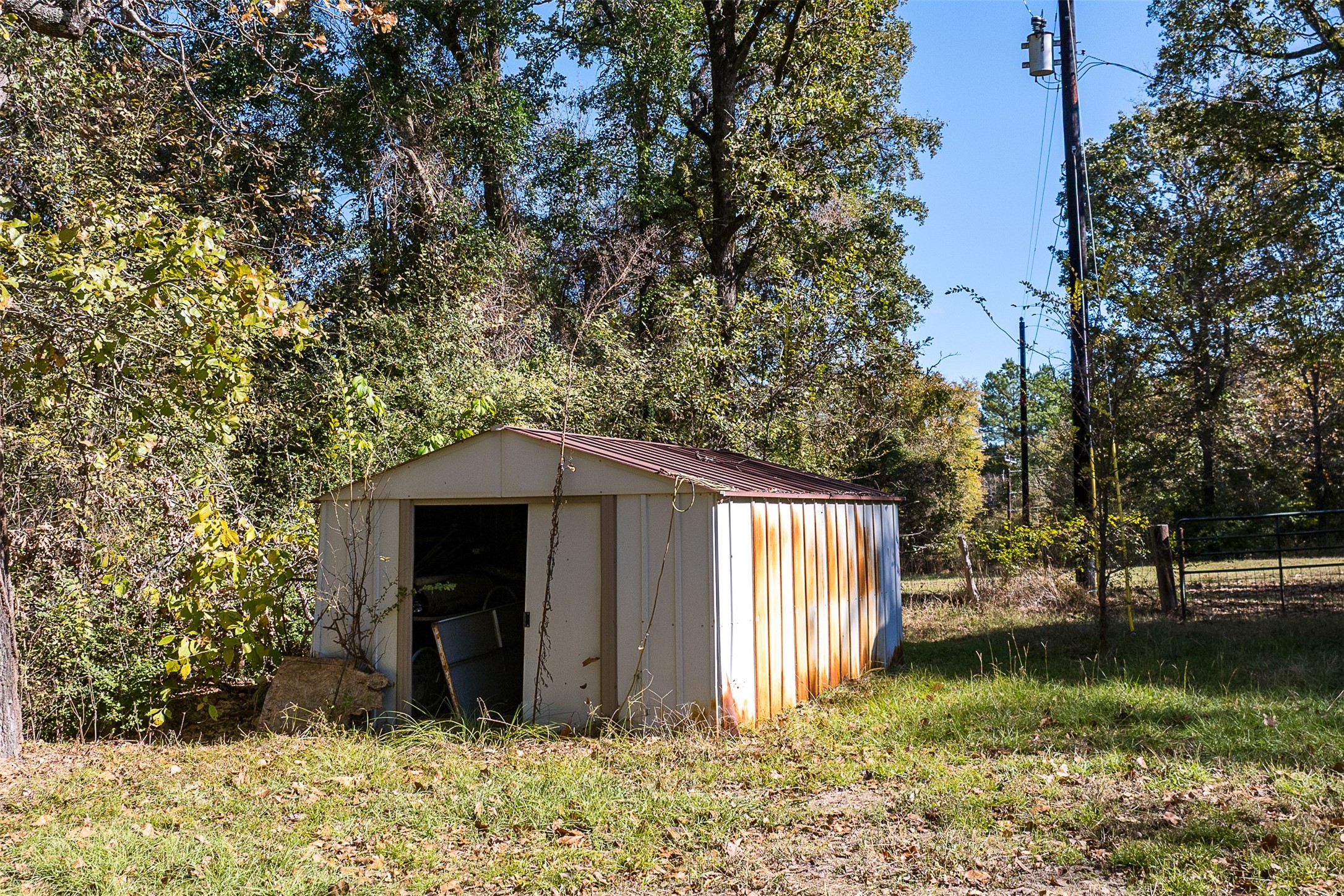 13793 An County Road 404 Palestine TX 75803