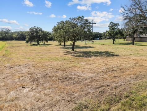 112 Aslan Road Poolville TX 76487
