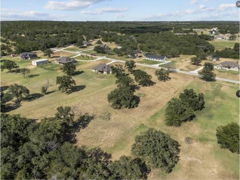 112 Aslan Road Poolville TX 76487