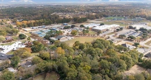 511 Baker Street Lindale TX 75771