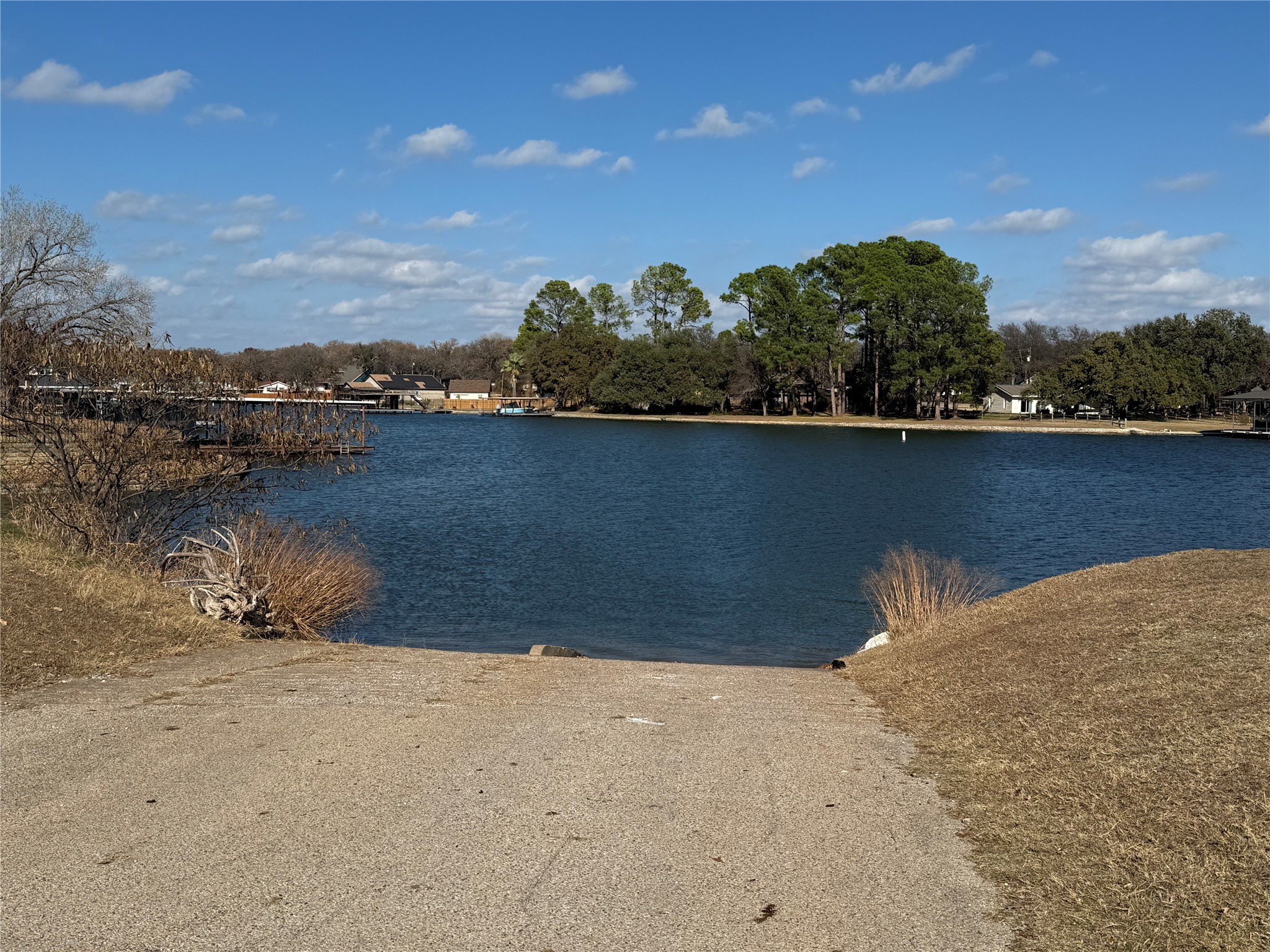 922 Pawnee Trail Granbury TX 76048