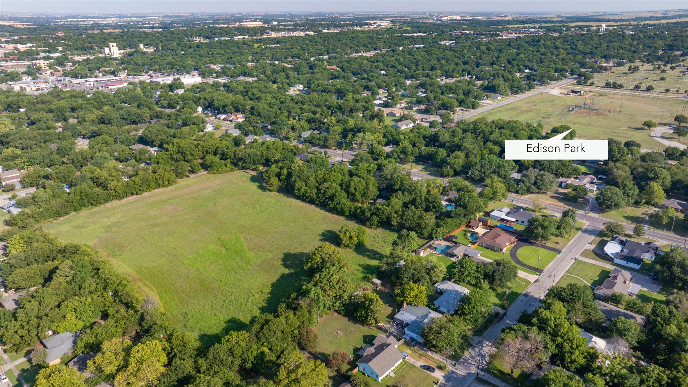 1601 Cherry Street Gainesville TX 76240