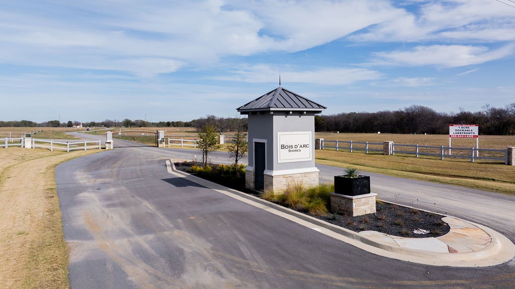 580 Waters Edge Way Dodd City TX 75438