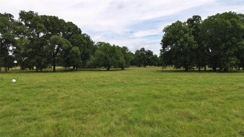 695 County Road 1210 Lake Creek TX 75450