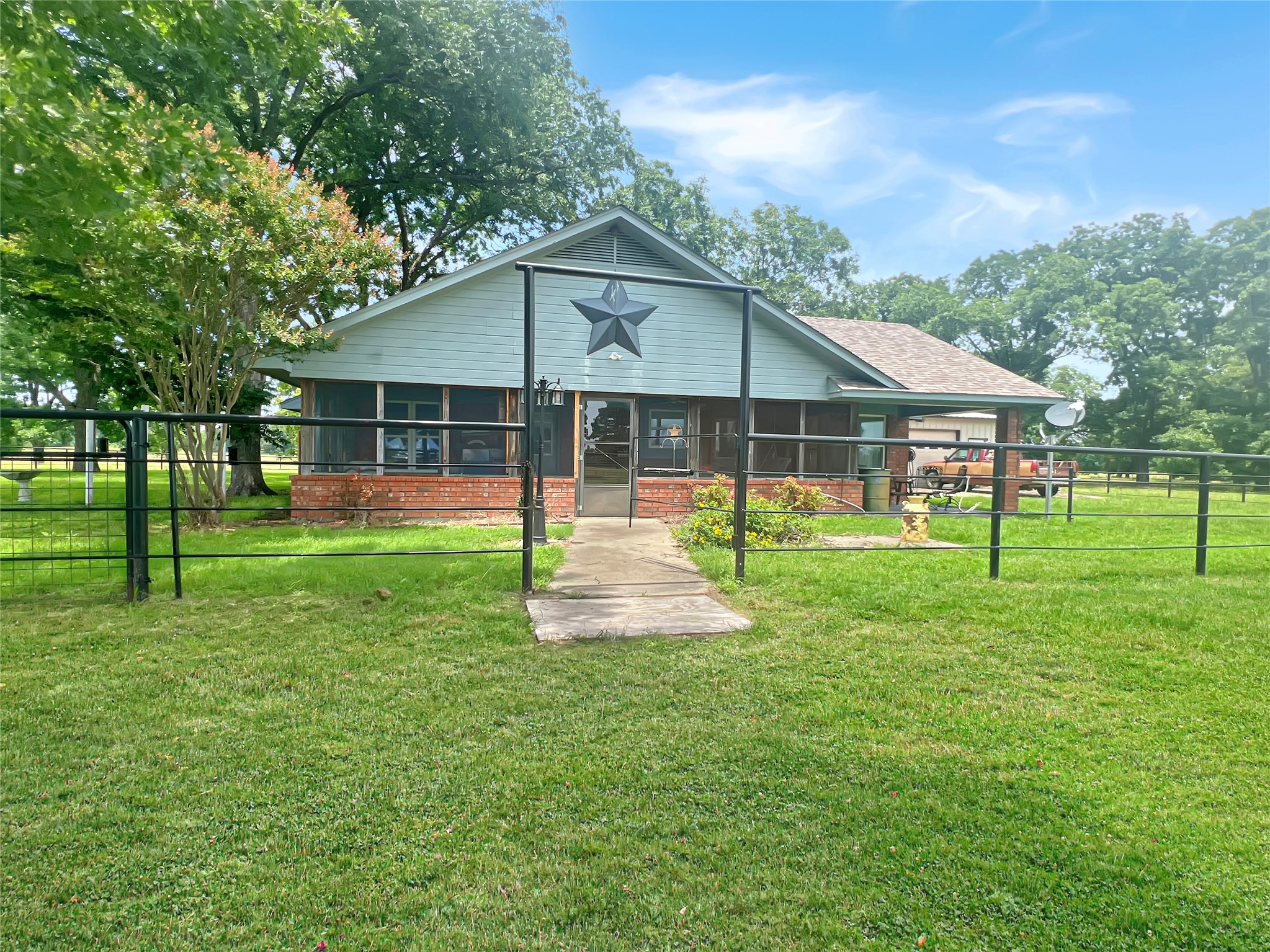 695 County Road 1210 Lake Creek TX 75450