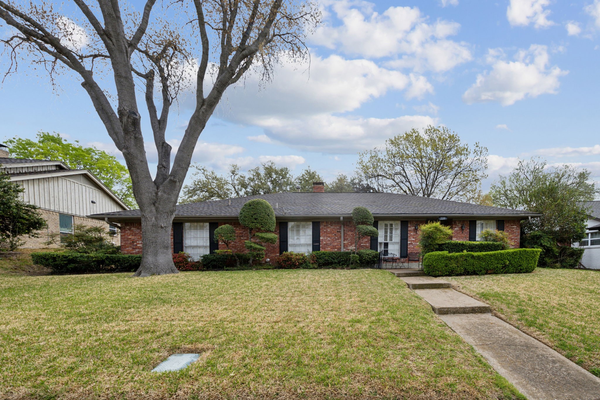 2220 Eastwood Drive Richardson TX 75080
