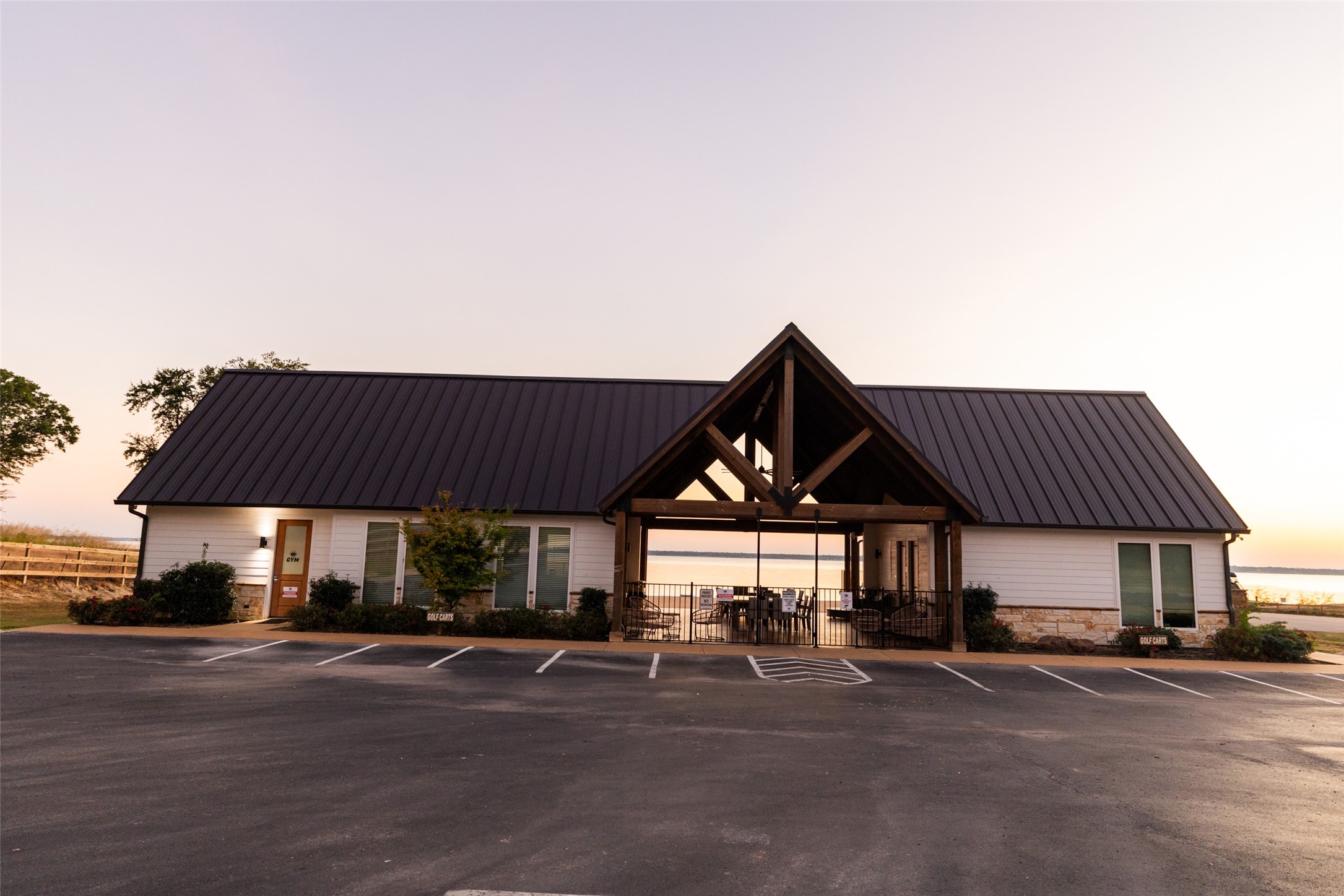 1538 Shoreline Drive Mabank TX 75143