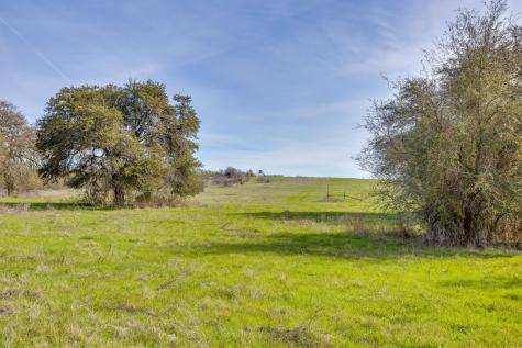 Tbd Hcr 1136 Blum TX 76627