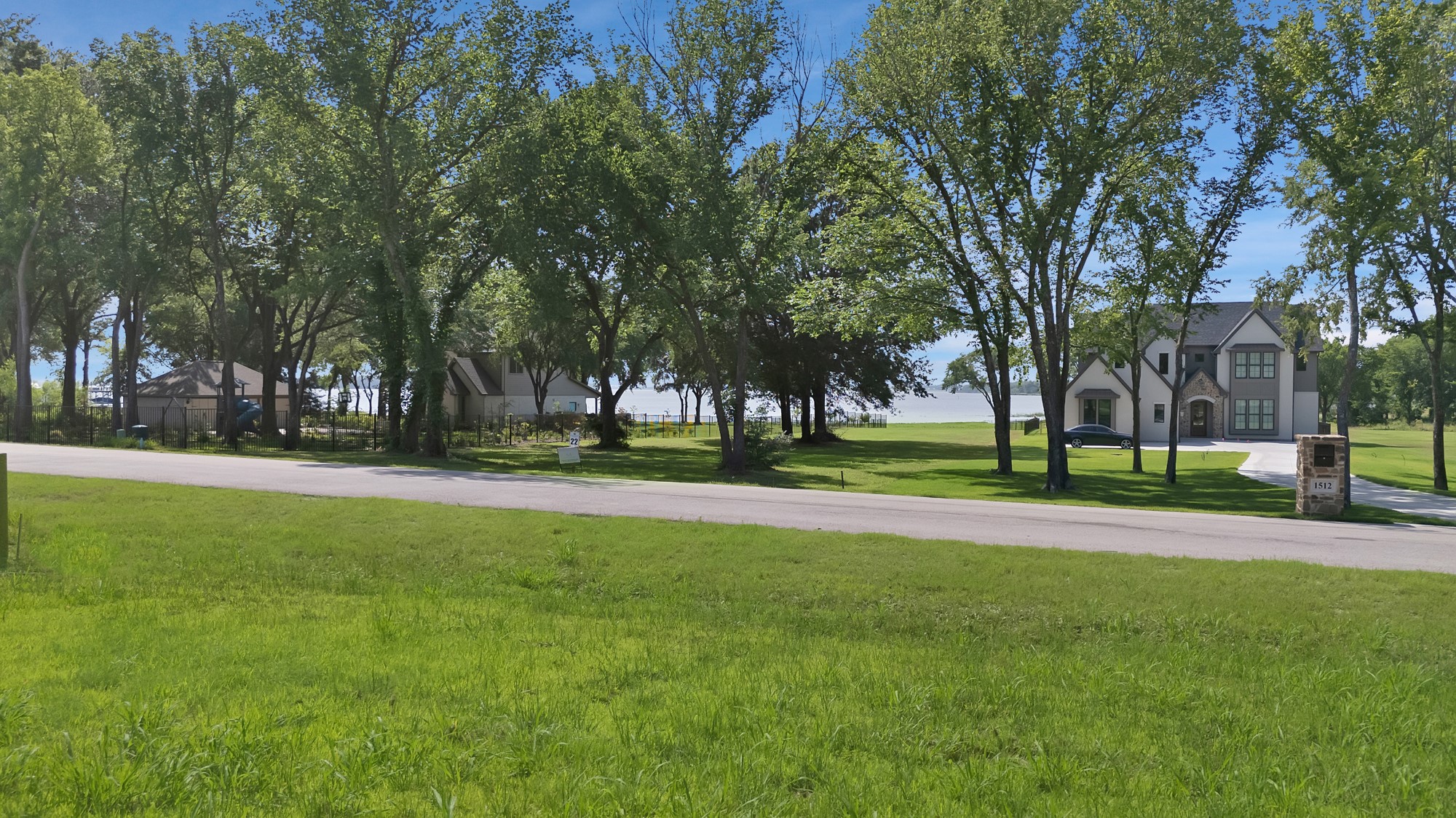 1511 Shoreline Drive Mabank TX 75143