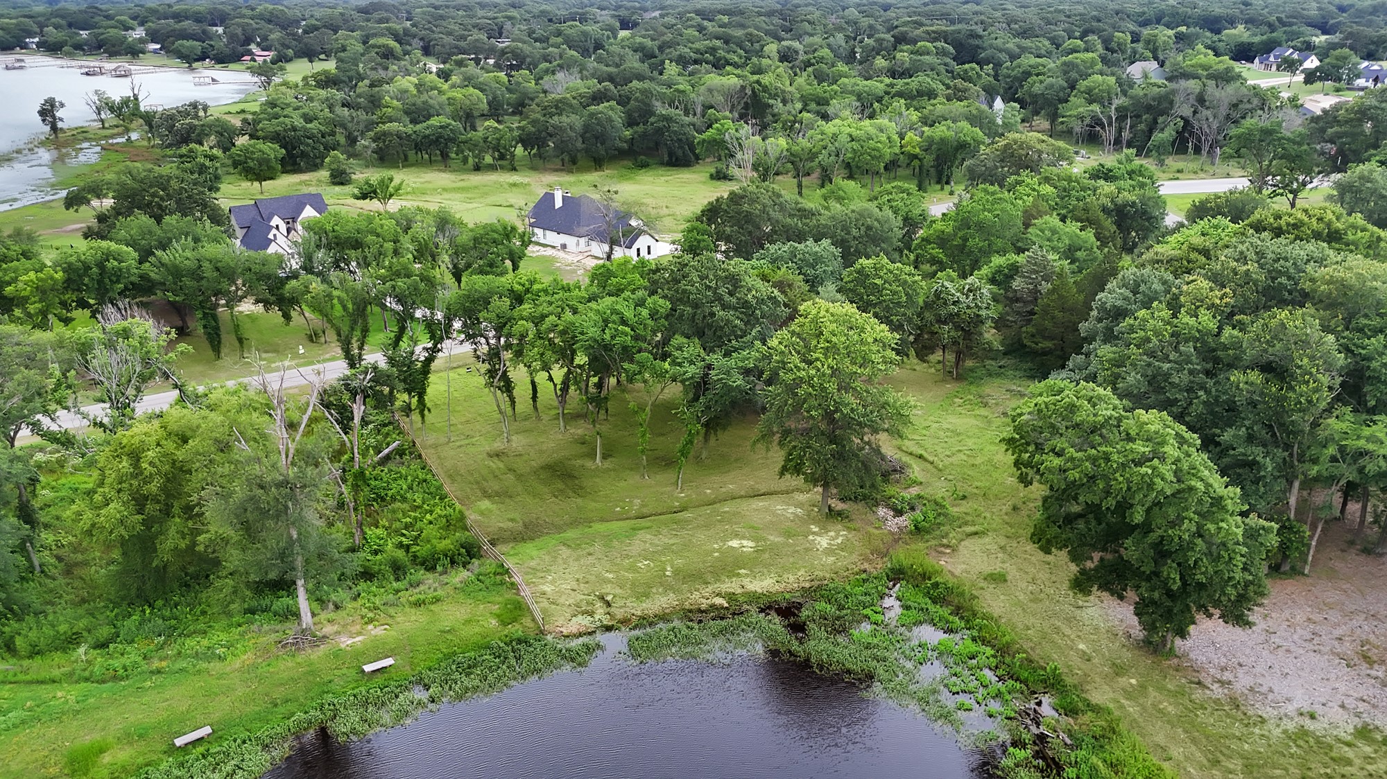 1511 Shoreline Drive Mabank TX 75143