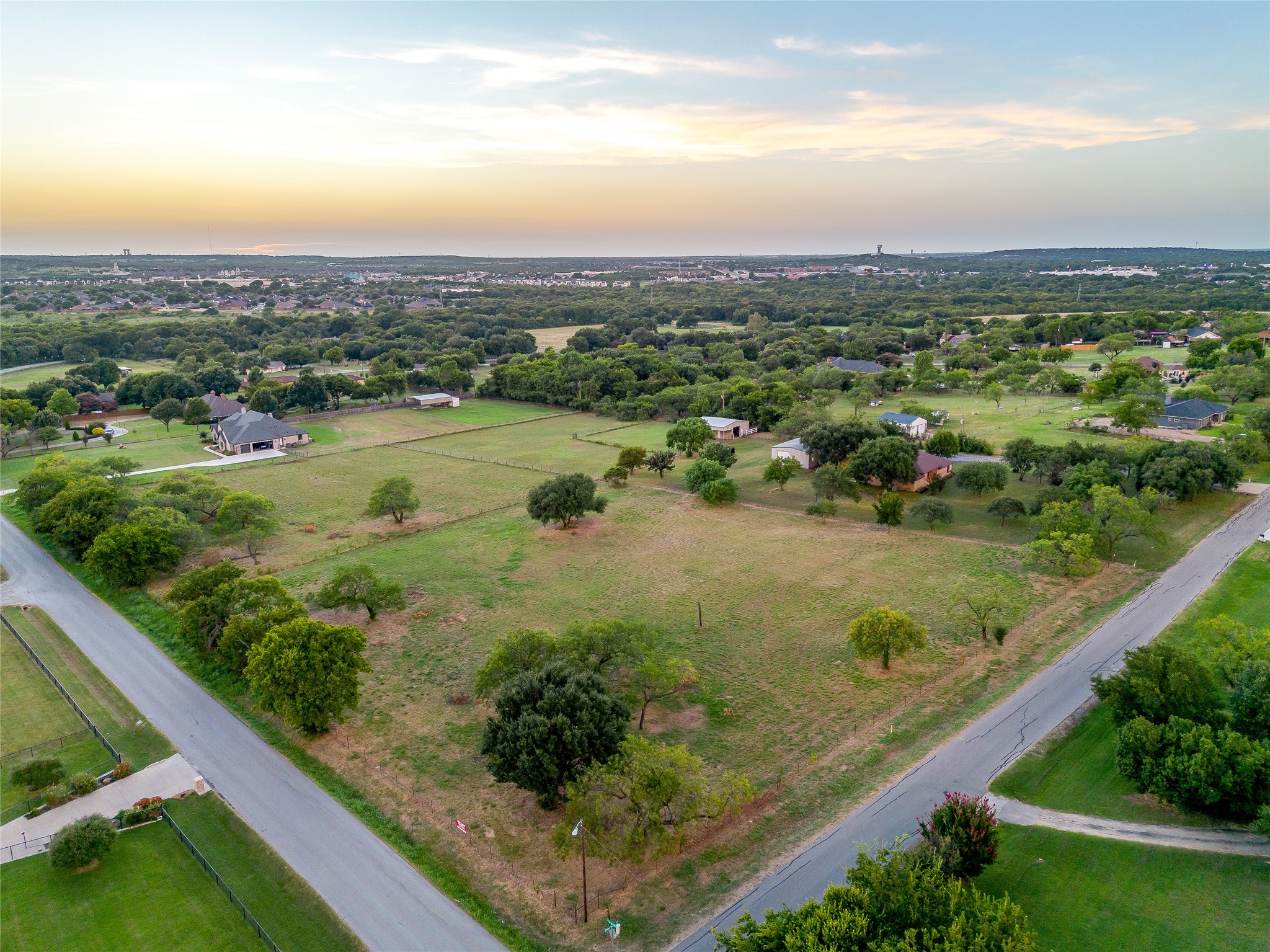 570 W County Road 714 Burleson TX 76028