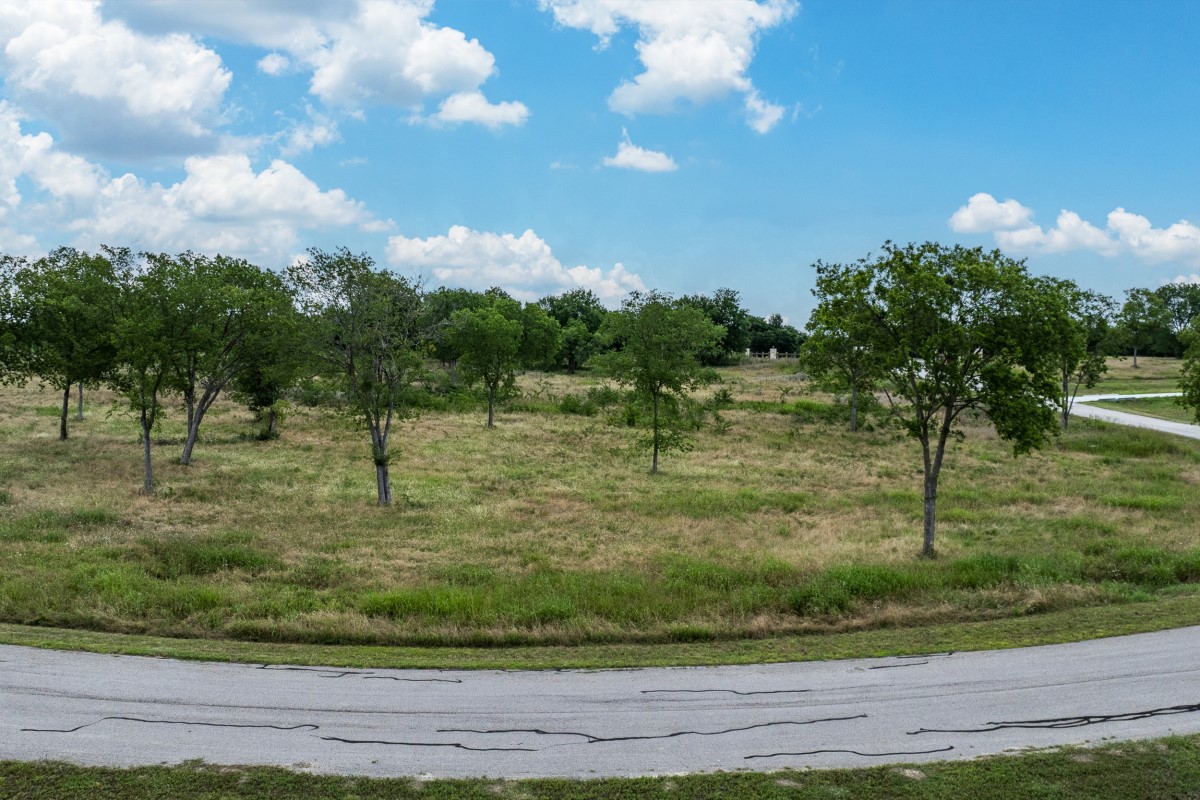 88 Chambers Bay Kerens TX 75144
