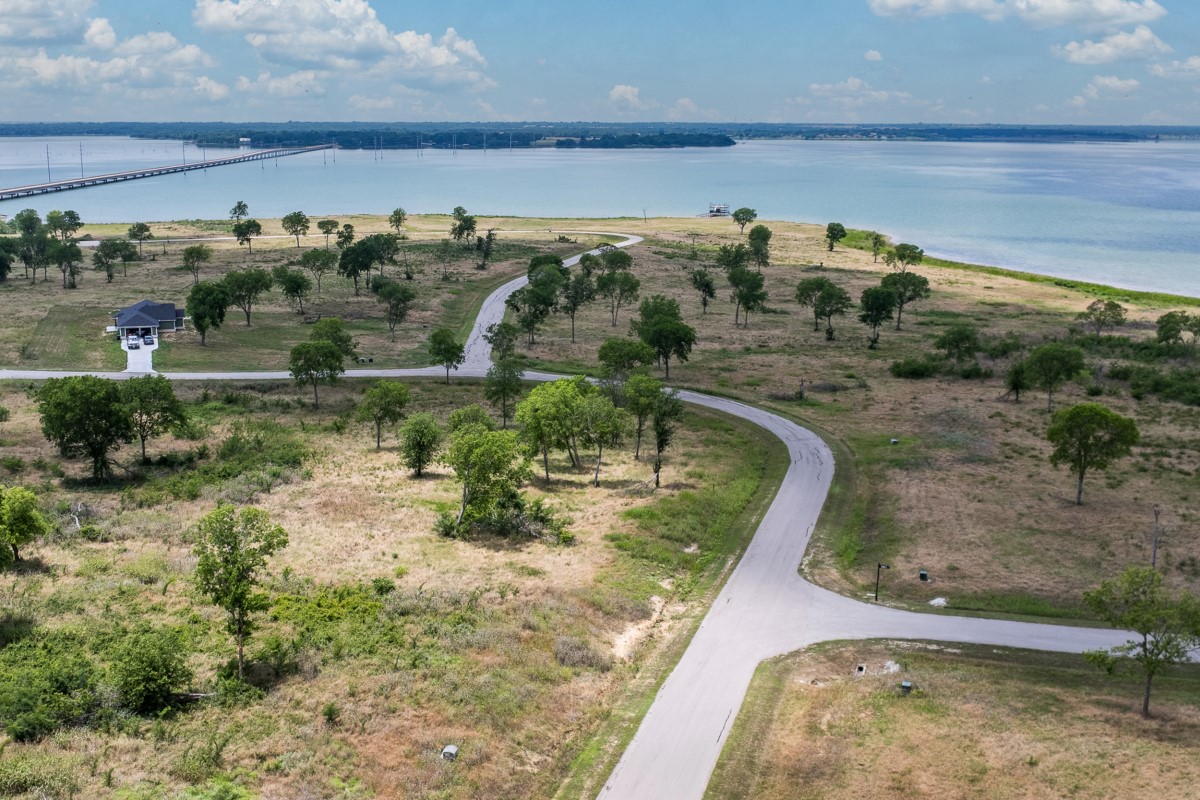 88 Chambers Bay Kerens TX 75144