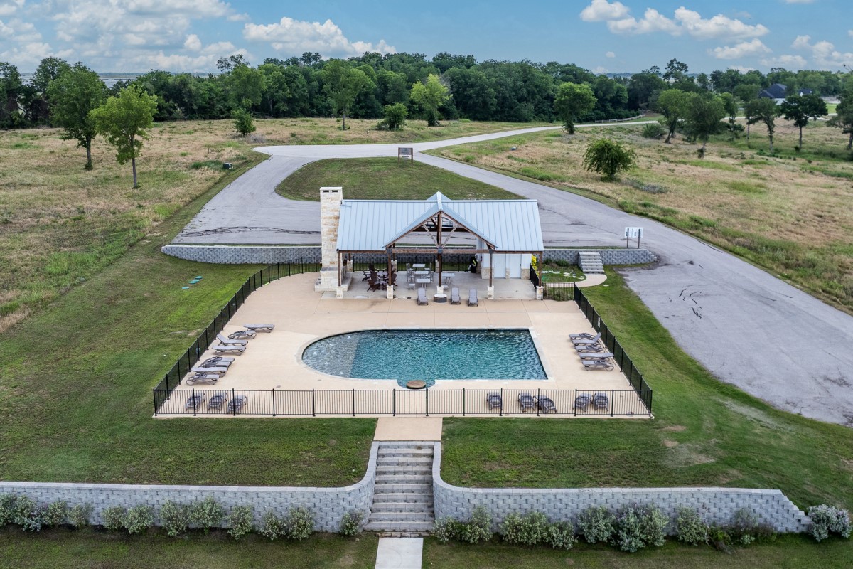 88 Chambers Bay Kerens TX 75144