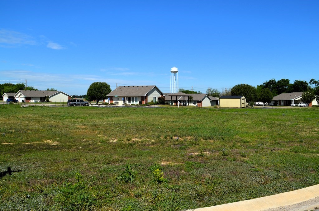 204 Preston Circle Mabank TX 75147