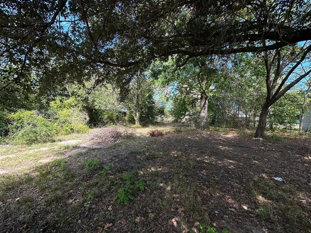 1306 S 5th Street Bonham TX 75418