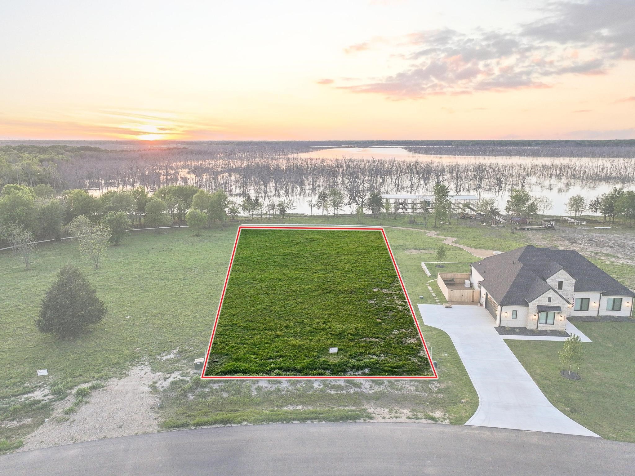 345 Shoreline Drive Dodd City TX 75438