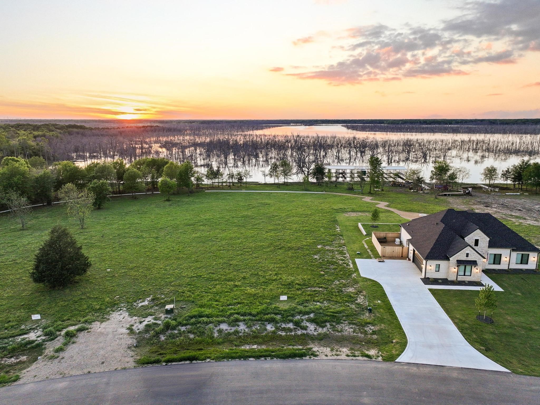 345 Shoreline Drive Dodd City TX 75438
