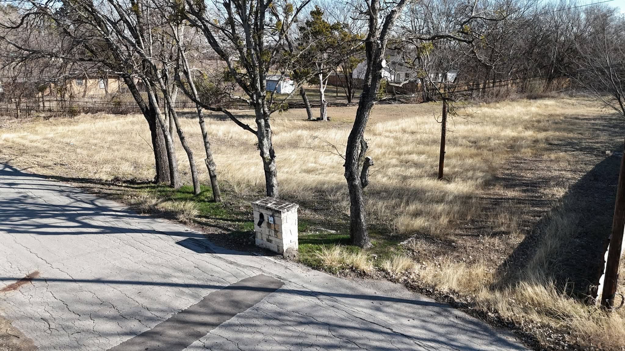 105 Huling Drive Azle TX 76020
