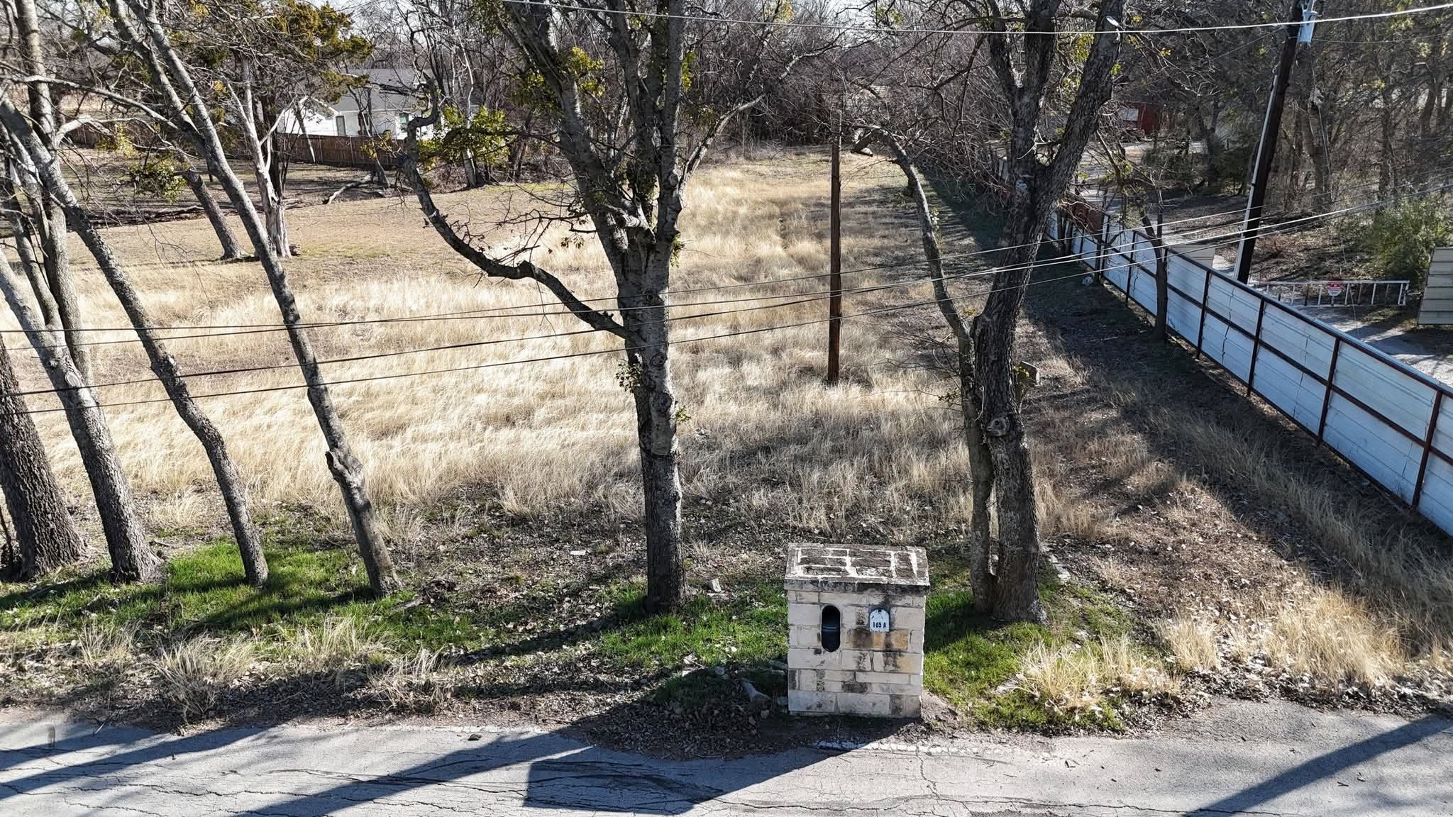 105 Huling Drive Azle TX 76020