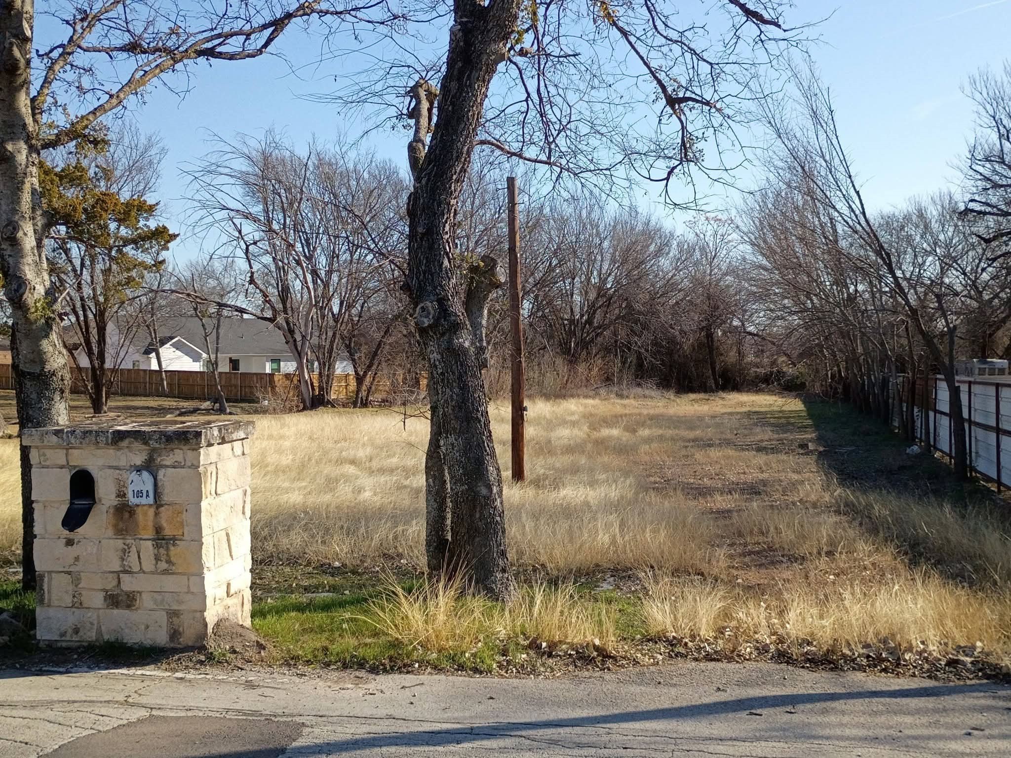 105 Huling Drive Azle TX 76020