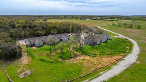 1304 County Road 115 Gainesville TX 76240