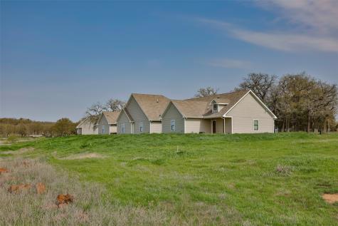 1304 County Road 115 Gainesville TX 76240