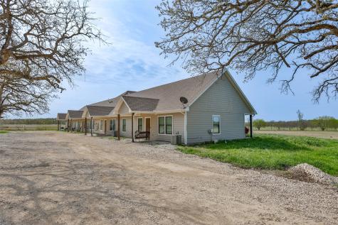 1304 County Road 115 Gainesville TX 76240