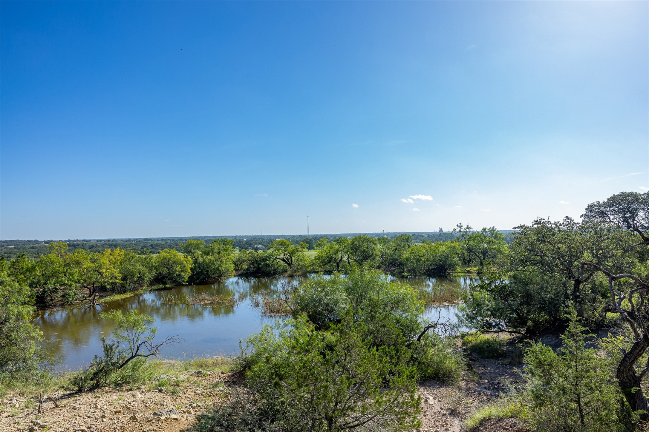2050 W. 17th Street Brady TX 76825
