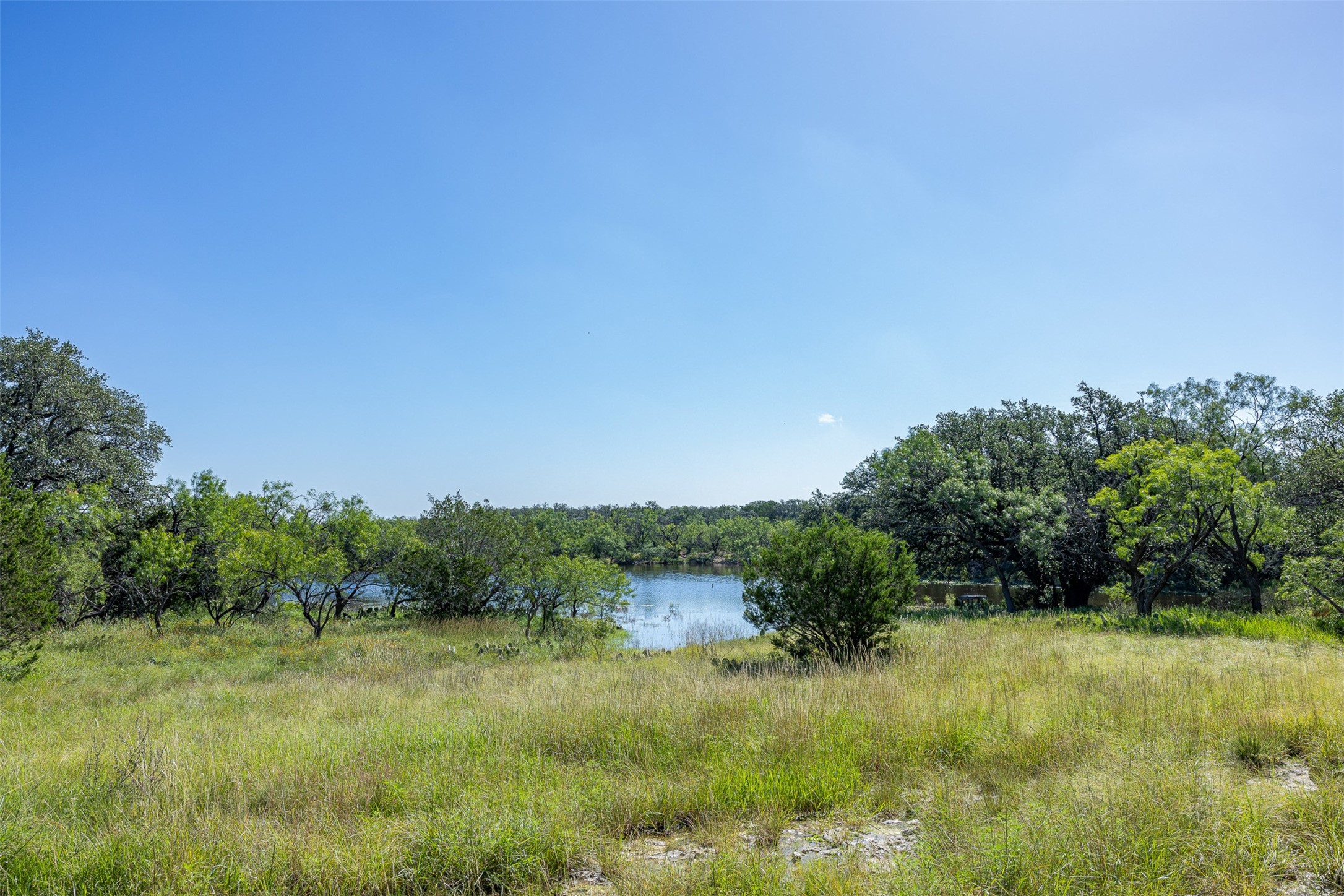 2050 W. 17th Street Brady TX 76825