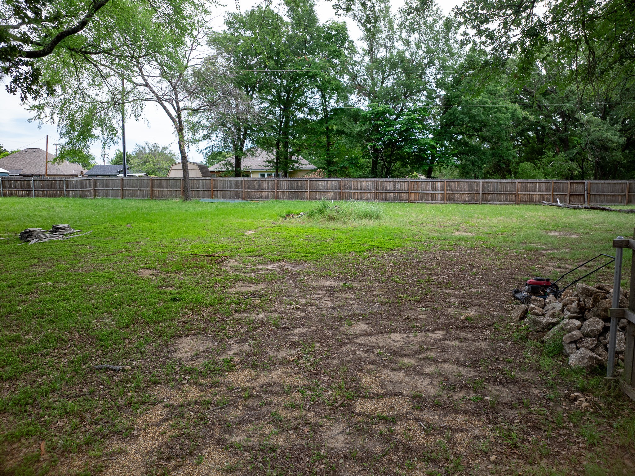 104 Autumn Wood Trail Gun Barrel City TX 75156