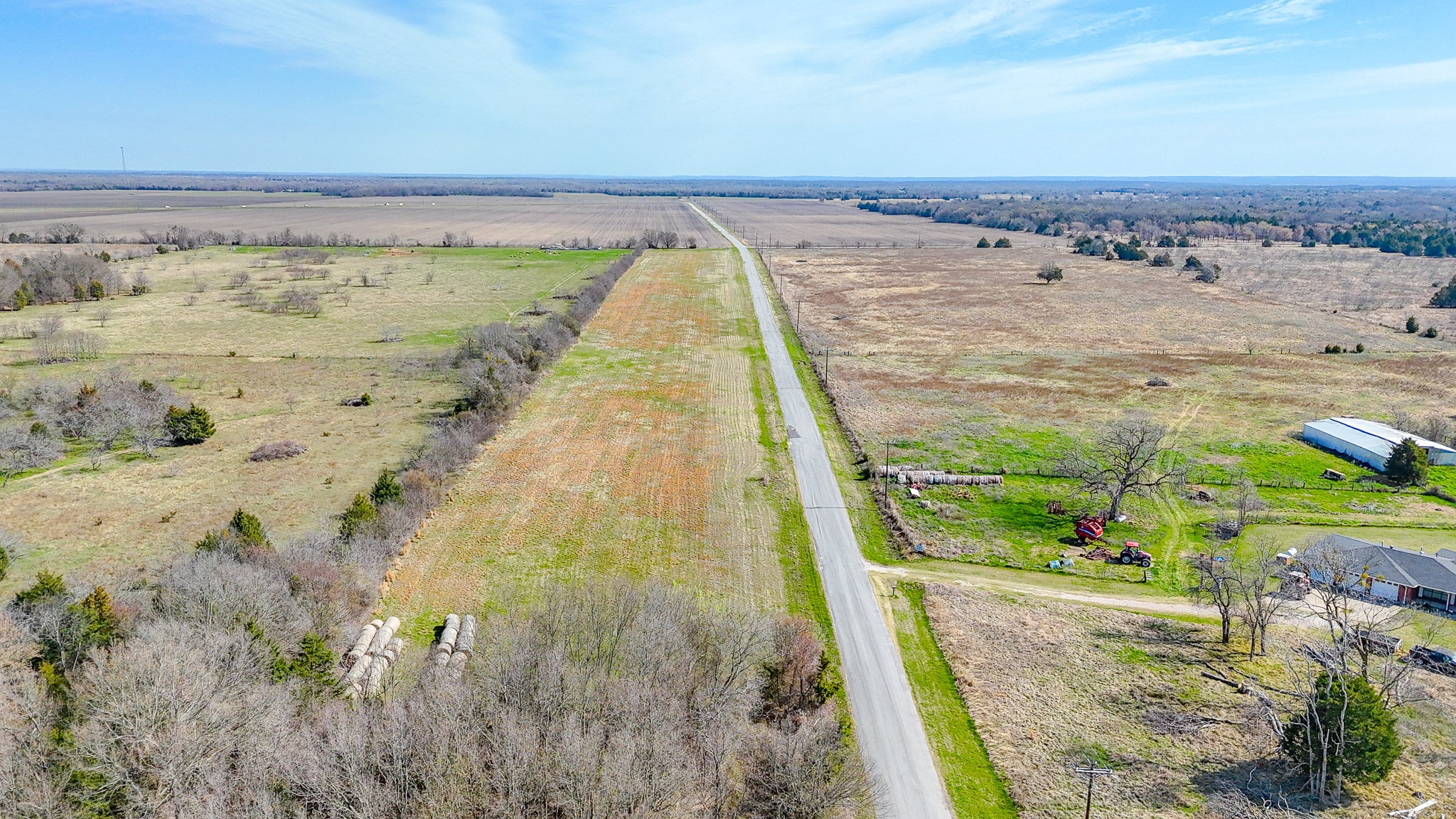 Lot 4 SE Cr 3300 Kerens TX 75144