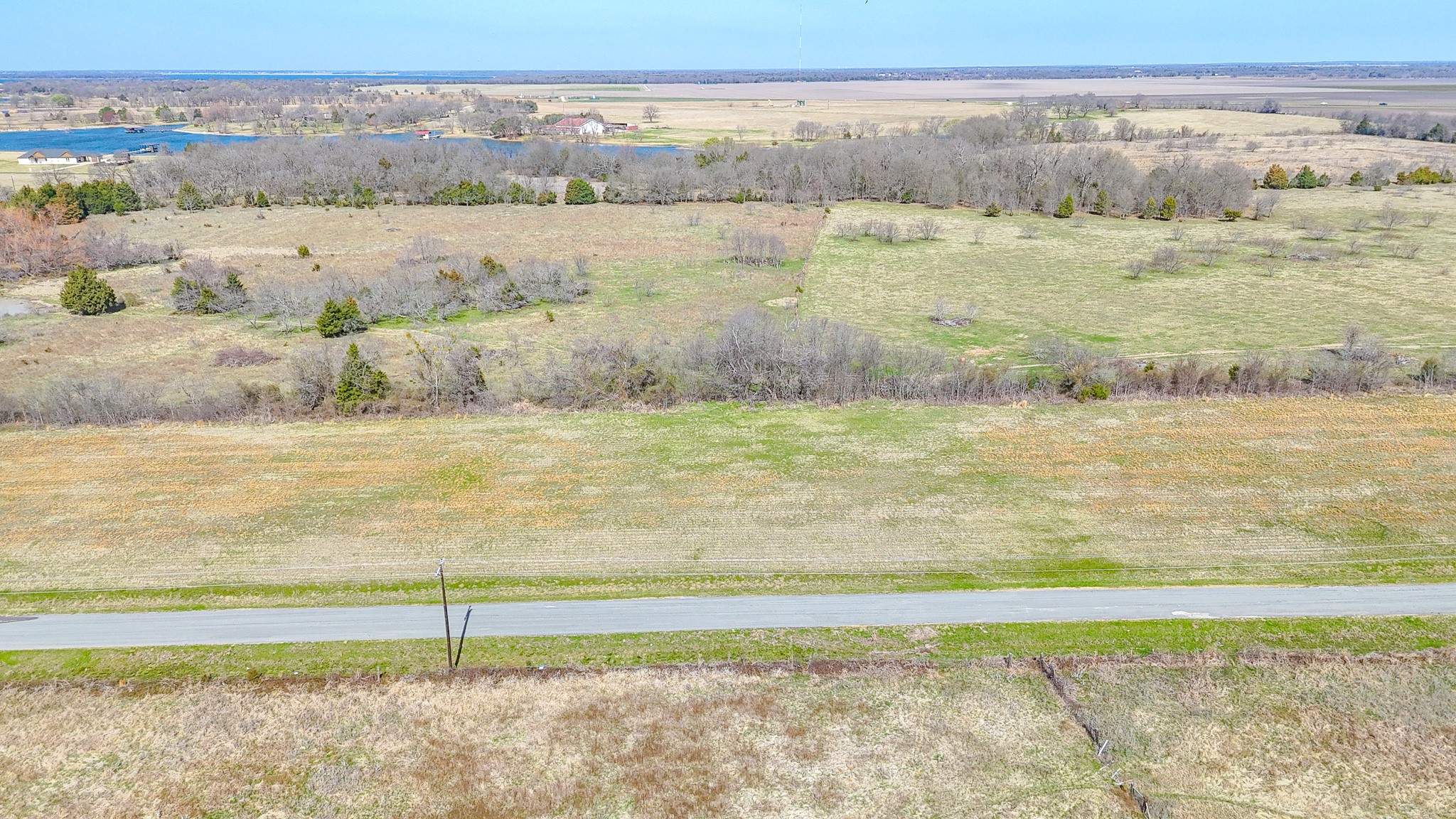 Lot 4 SE Cr 3300 Kerens TX 75144