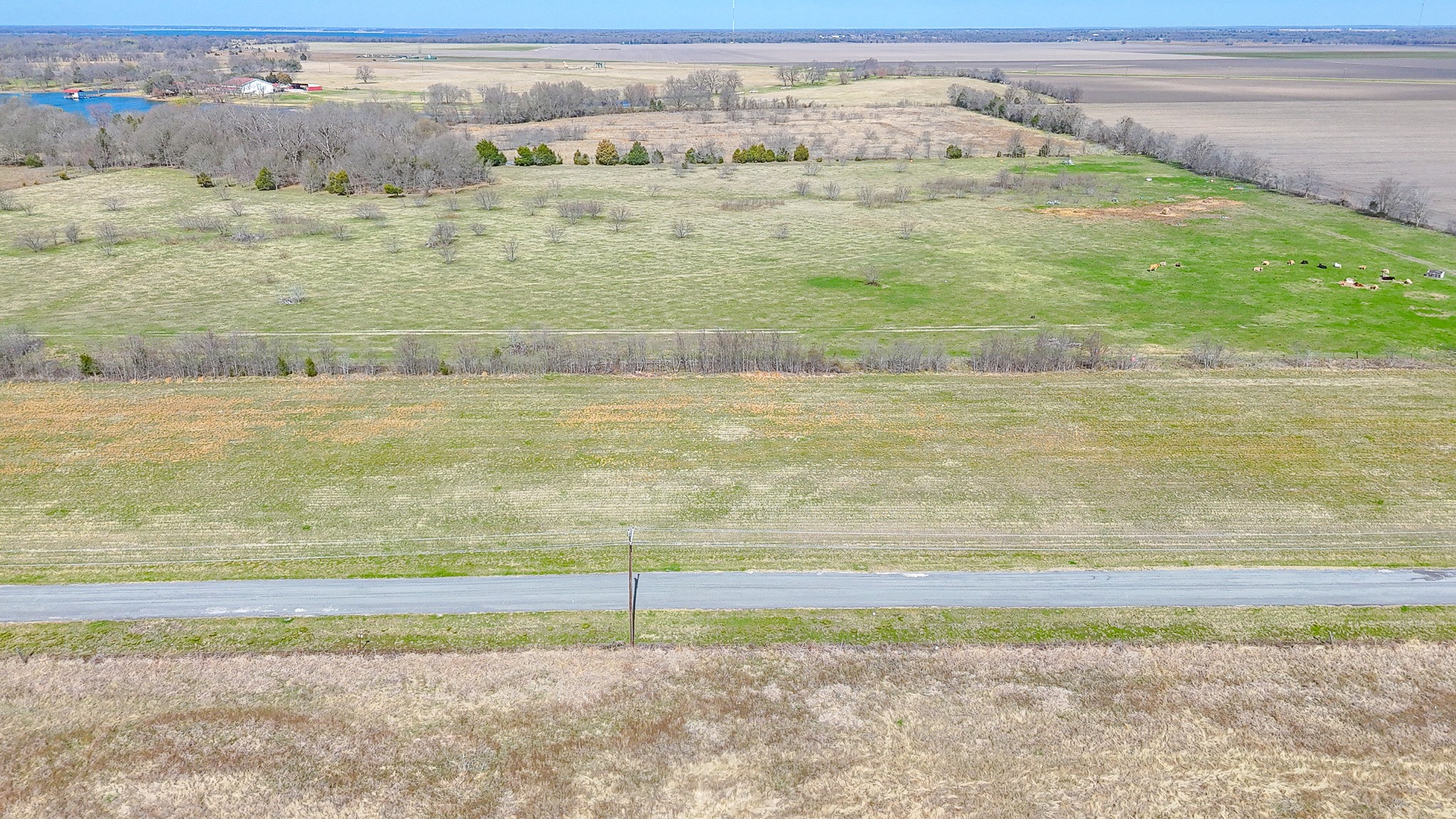 Lot 4 SE Cr 3300 Kerens TX 75144