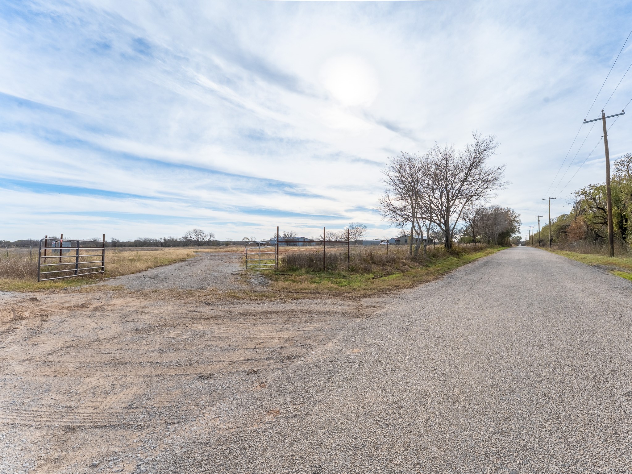 630 Cr-3825 Bridgeport TX 76426