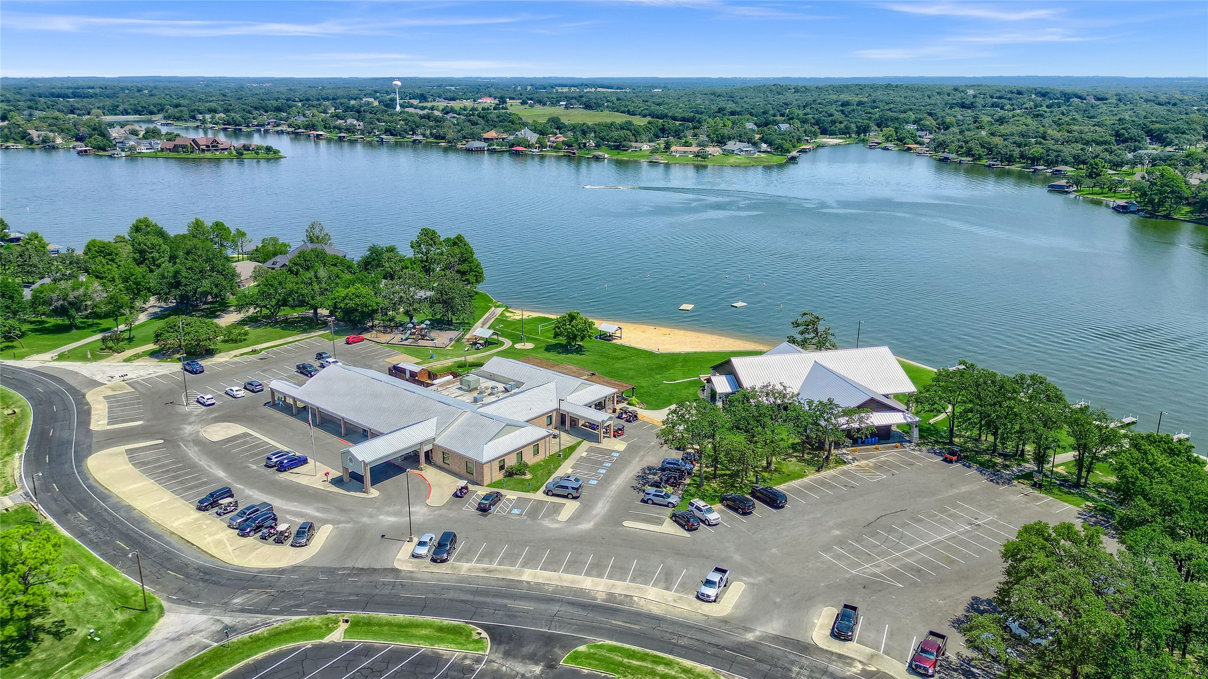 822 Kiowa Drive W Lake Kiowa TX 76240