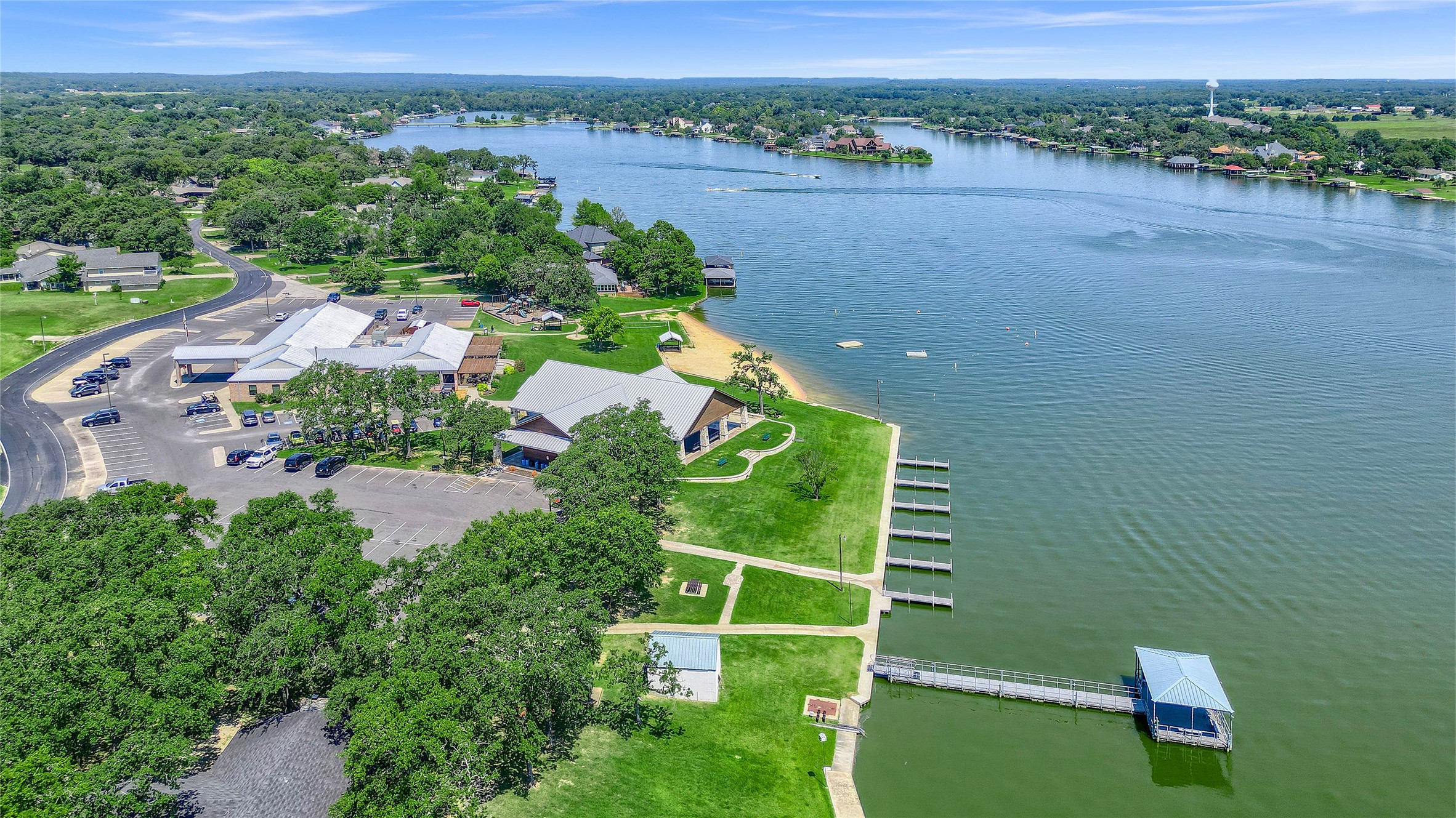 822 Kiowa Drive W Lake Kiowa TX 76240