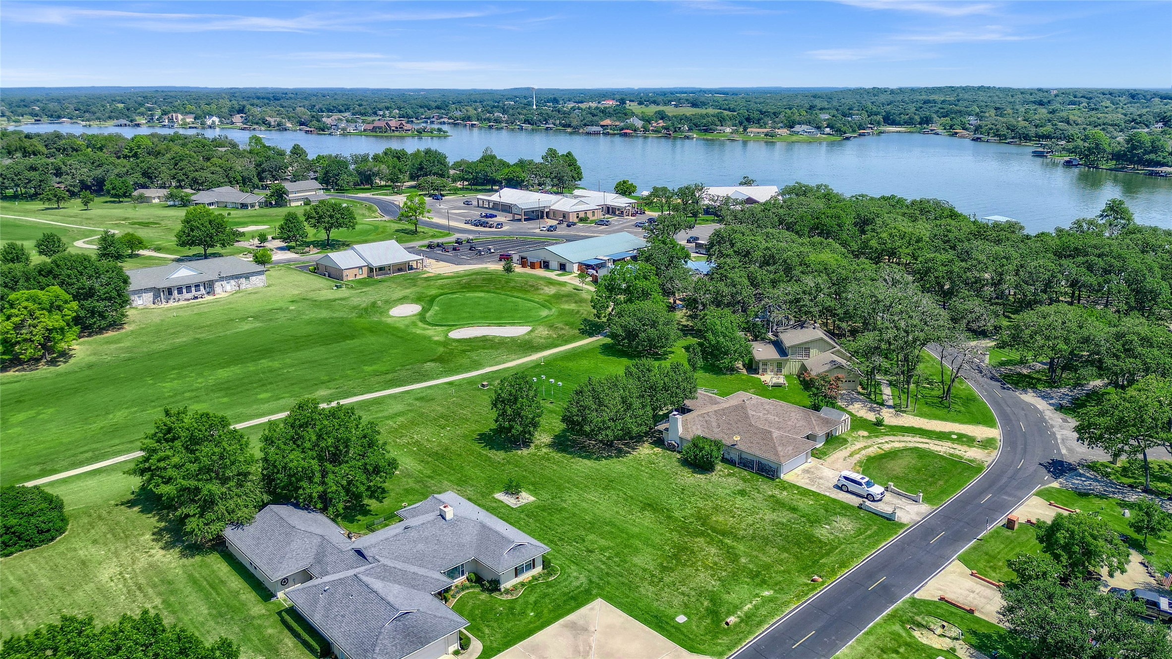 822 Kiowa Drive W Lake Kiowa TX 76240