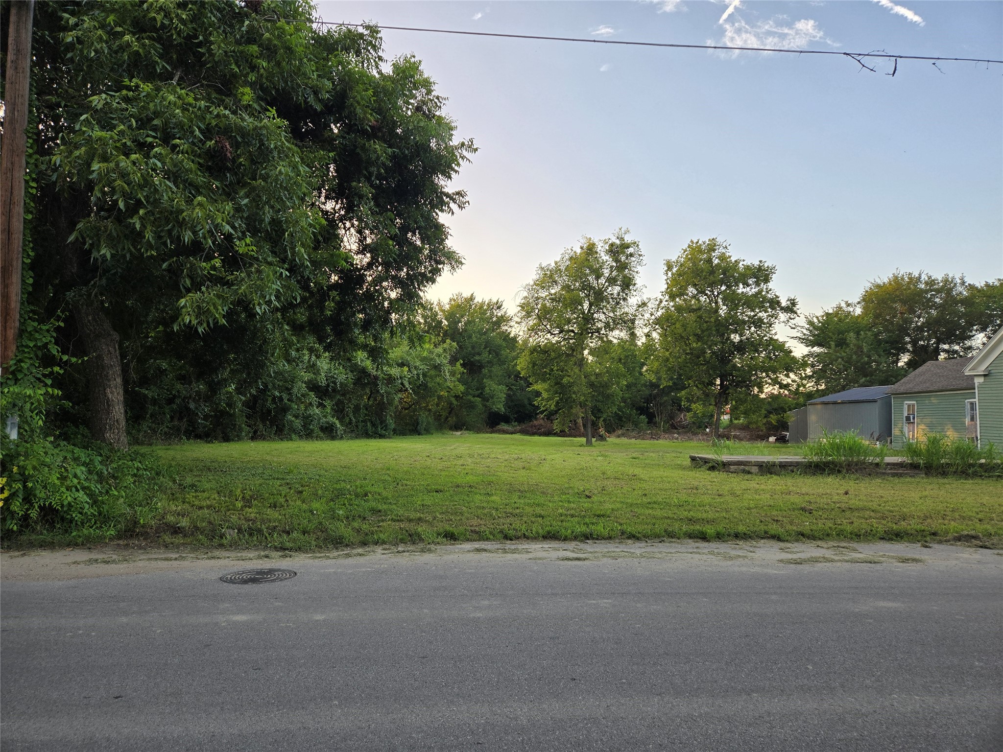 750 W 9th Avenue Corsicana TX 75110
