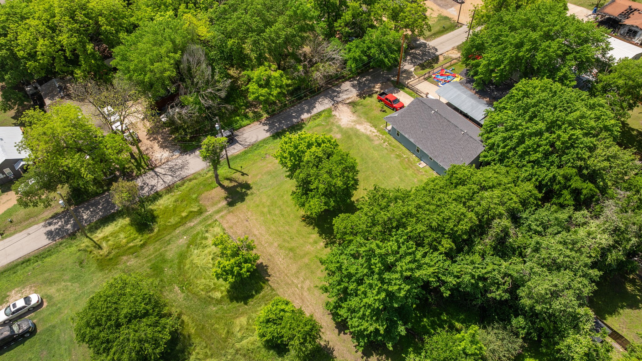 400 E Freeman Street Ennis TX 75119