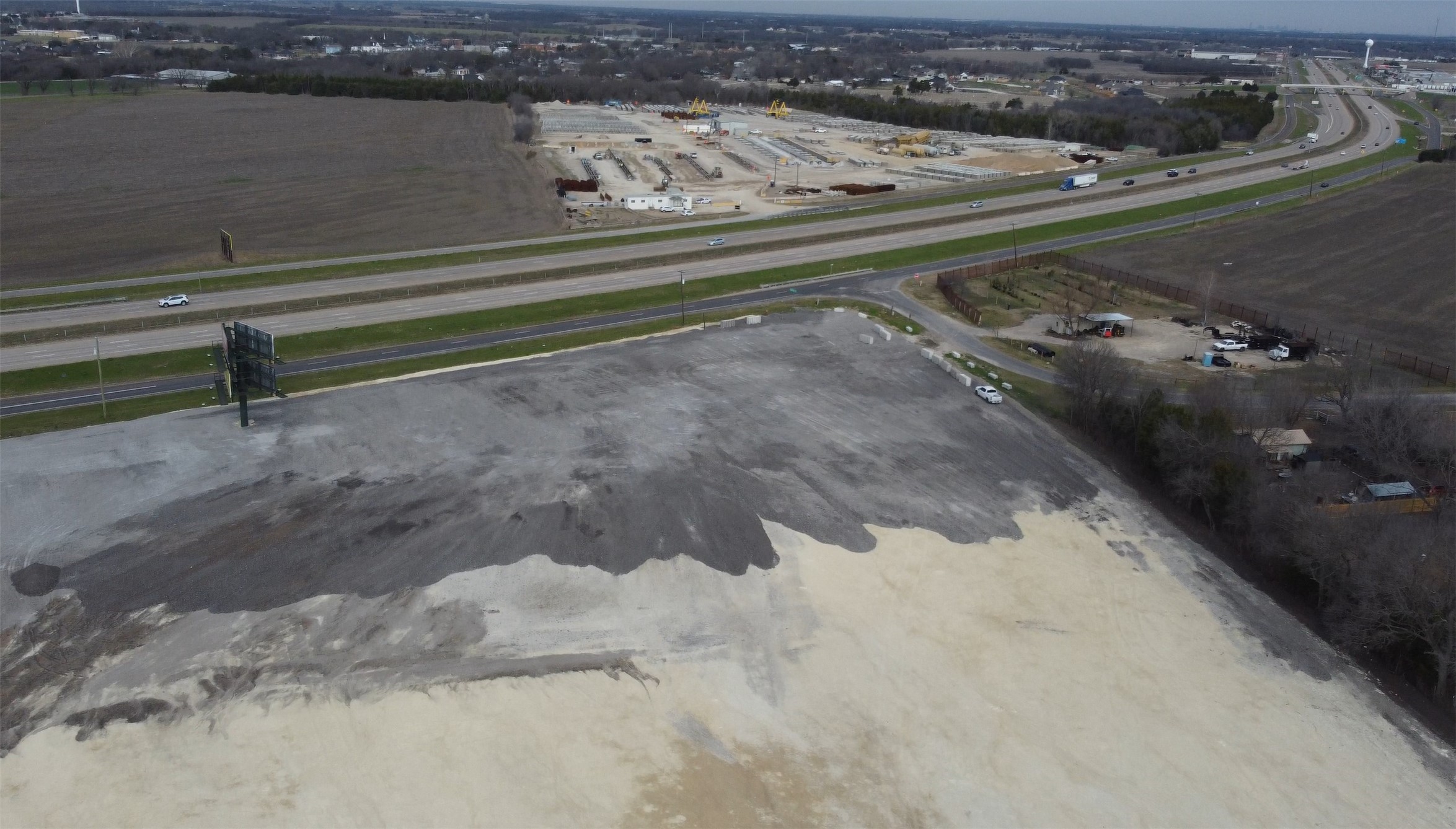 1601 N Interstate 45 Palmer TX 75152