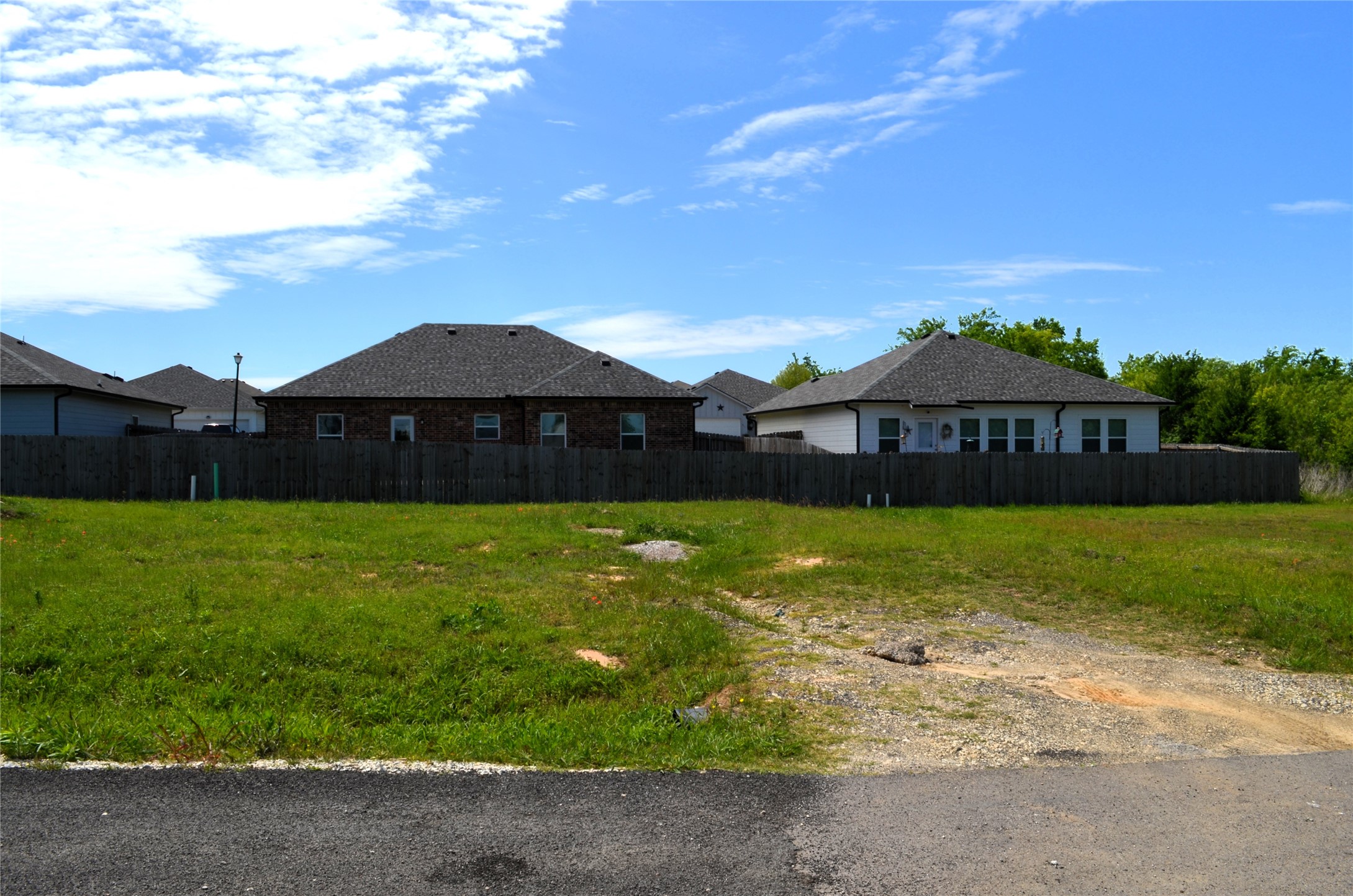 309 Rike Road Mabank TX 75147