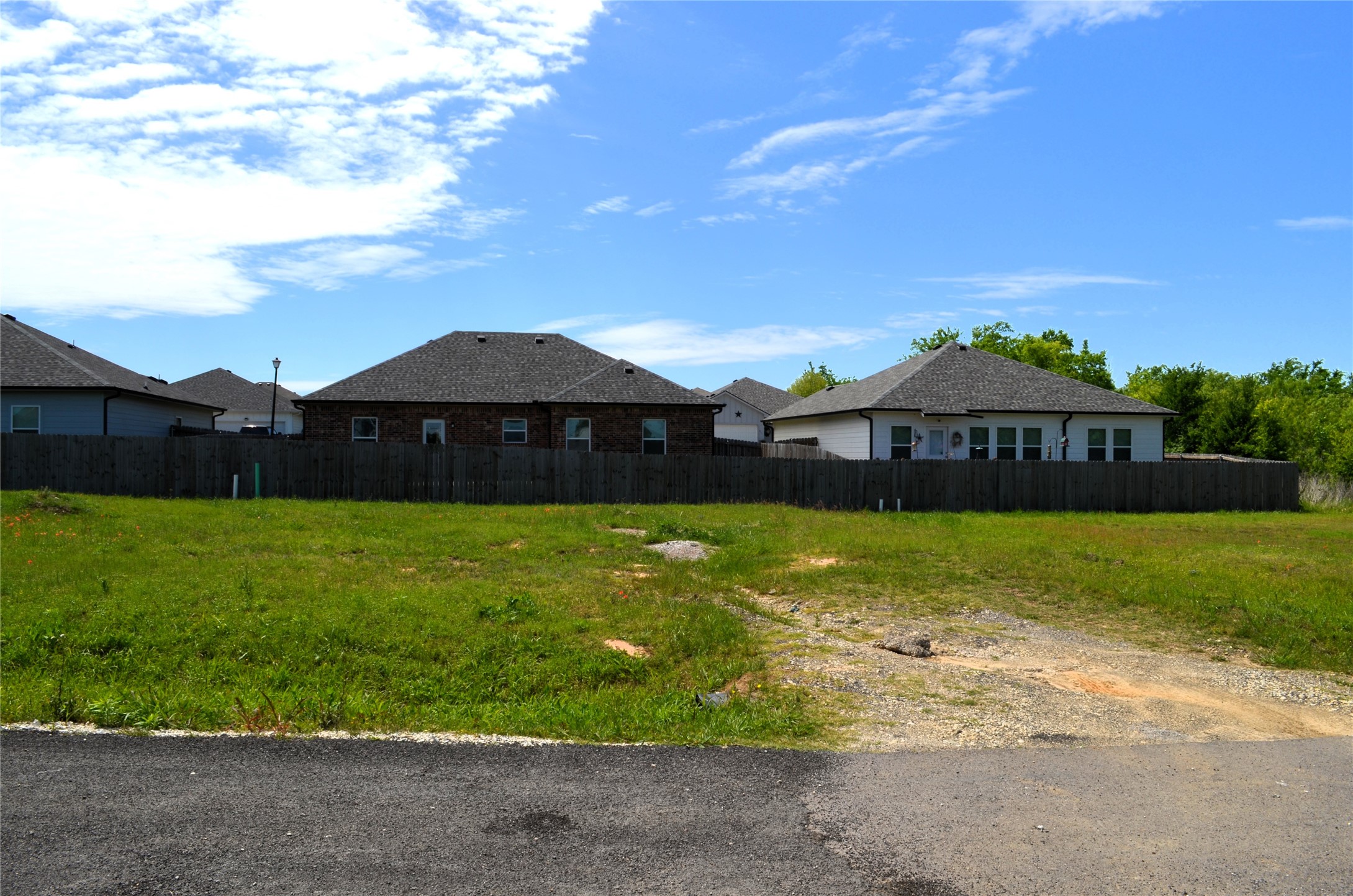 309 Rike Road Mabank TX 75147