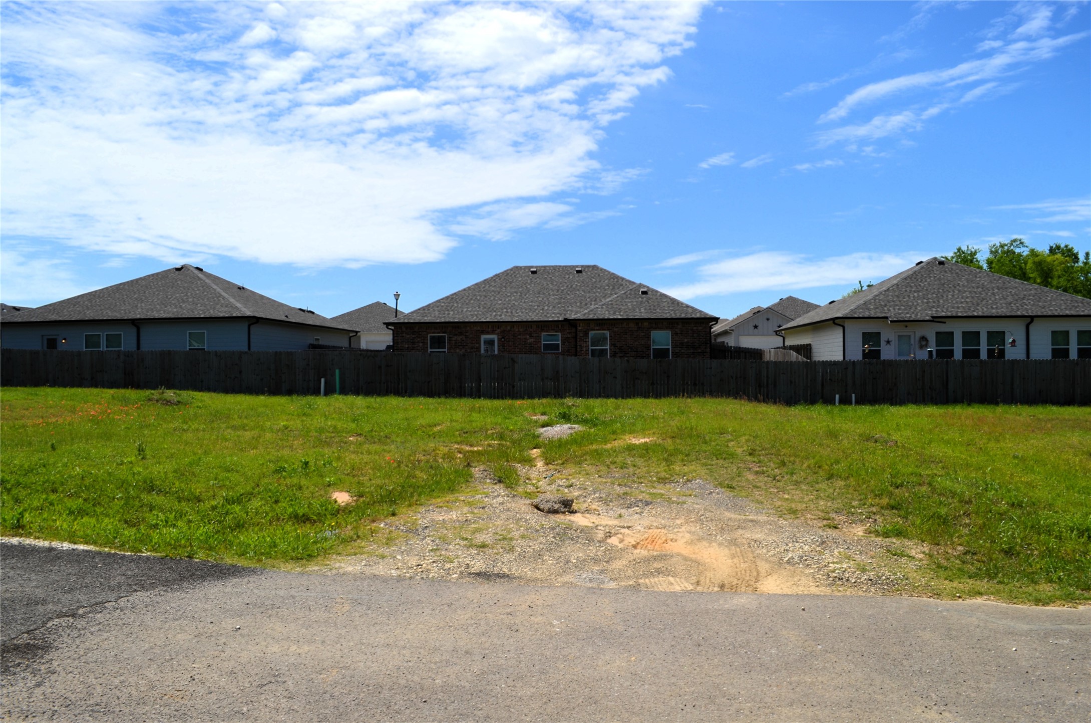 309 Rike Road Mabank TX 75147