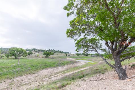 1034 County Road 207 Ovalo TX 79541