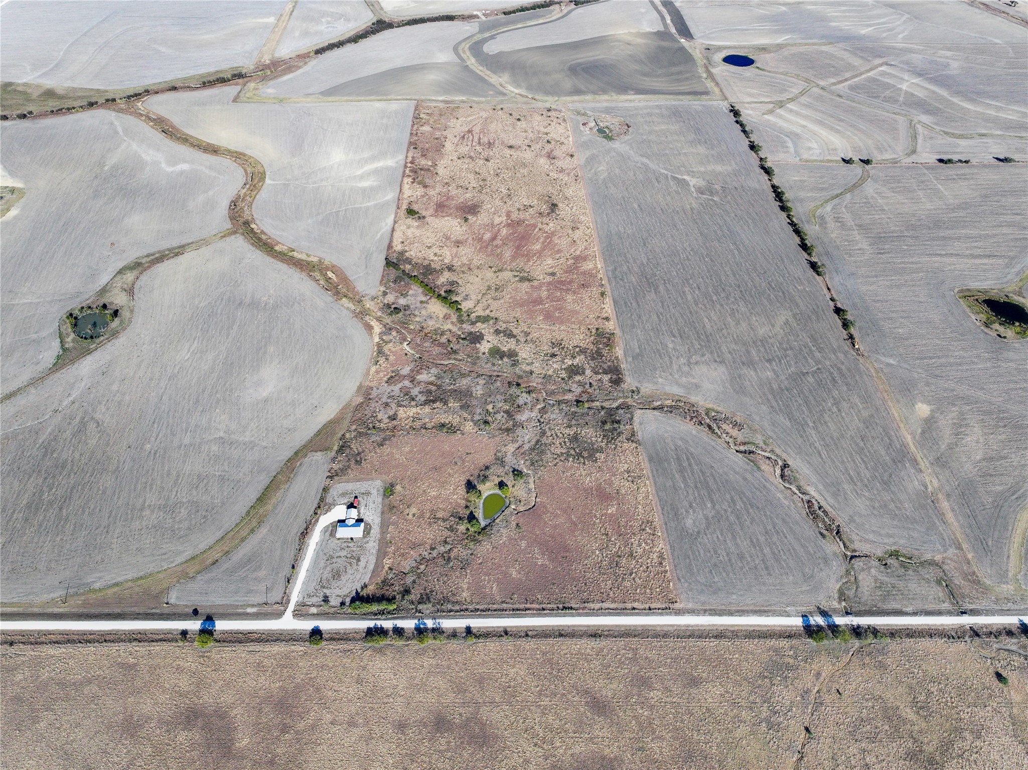 251 Cr 347a Rosebud TX 76570