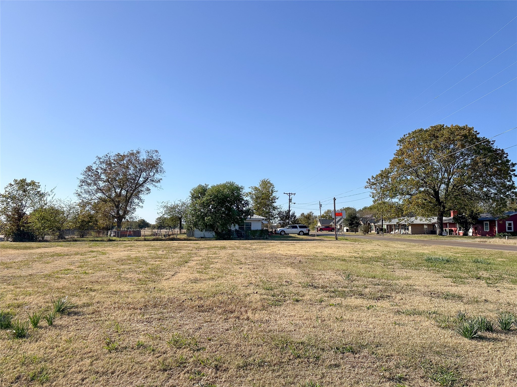 602 S 3rd Street Mabank TX 75147