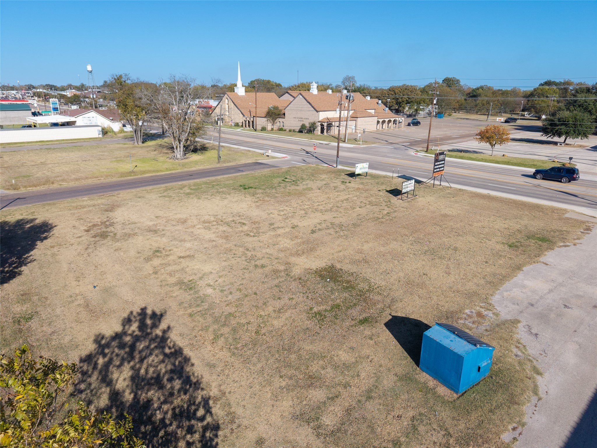 602 S 3rd Street Mabank TX 75147