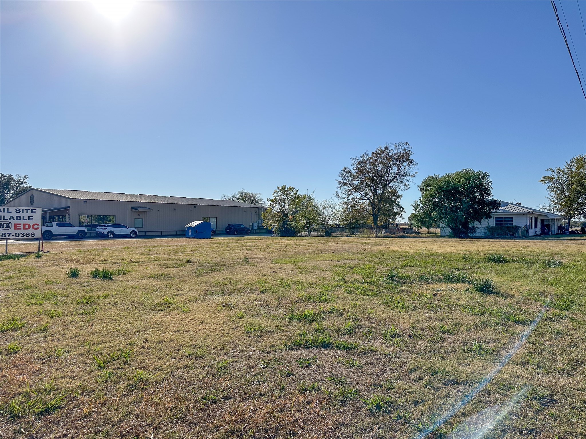 602 S 3rd Street Mabank TX 75147