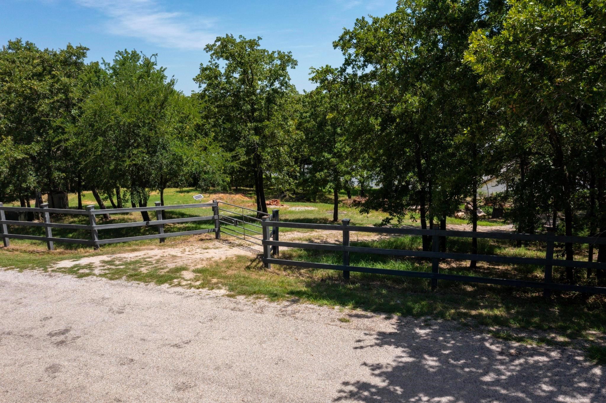 0 Eagle Pointe Azle TX 76020